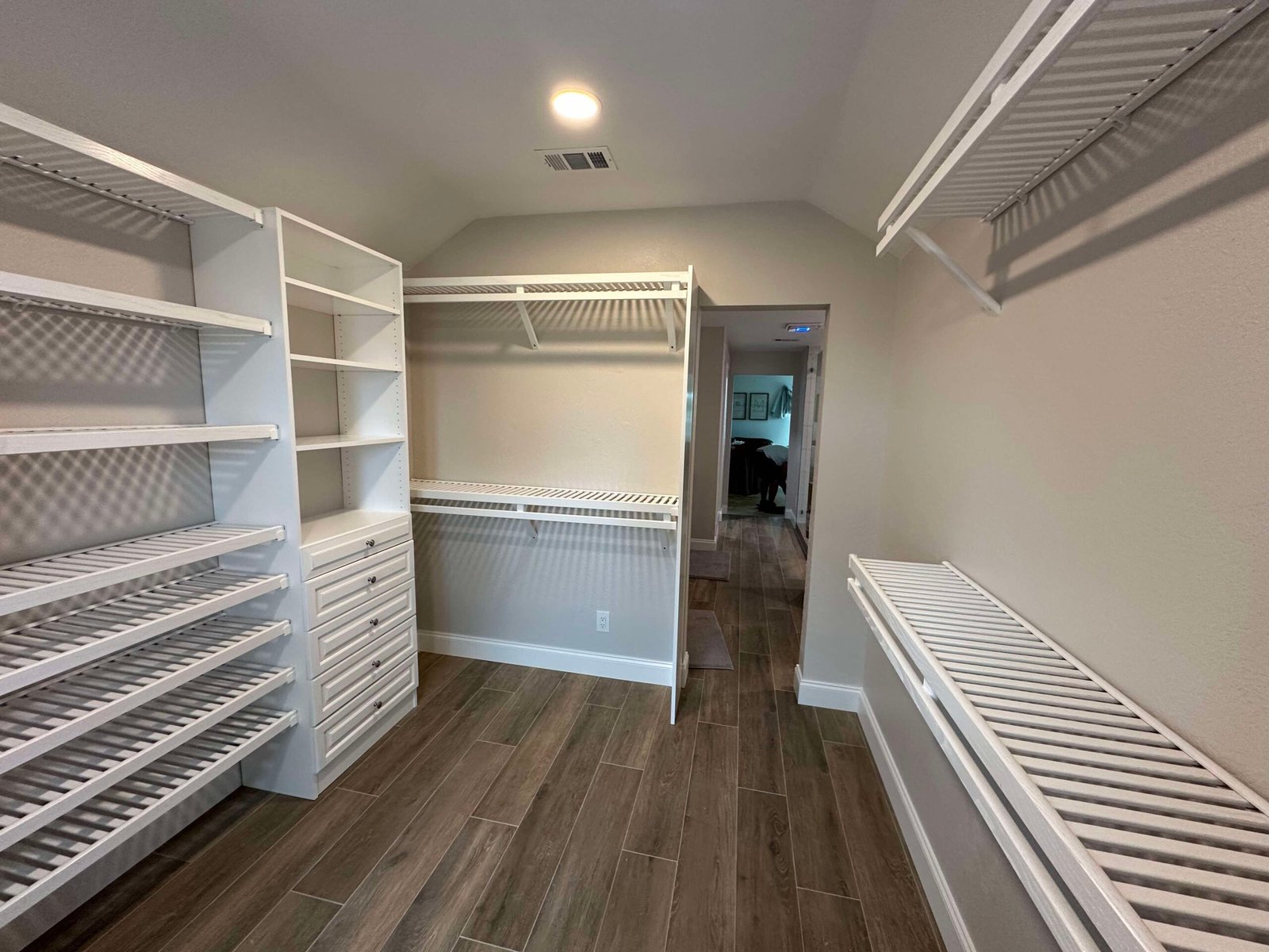 Custom closet Lehigh Acres FL - Sun Closets project